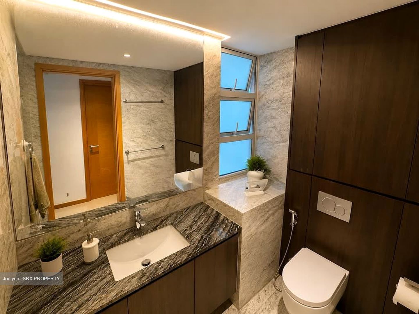 Mera Springs (D8), Condominium #572276881
